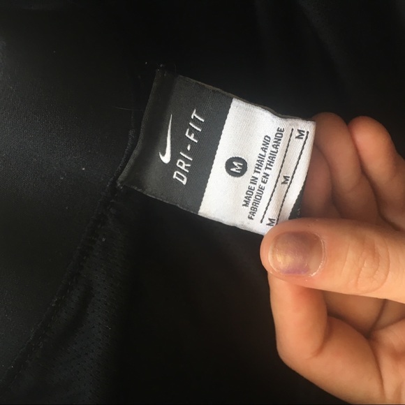 Nike athletic shorts - Picture 3 of 4